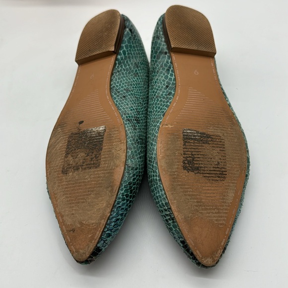 Seven7 Green Snakeskin Pointy Flat Sz 9 BFL6050 - Picture 5 of 6
